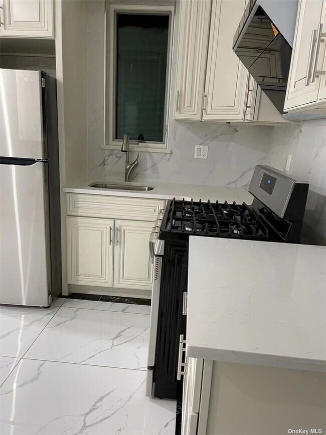 Foto del edificio - 41-11-41158 158th St