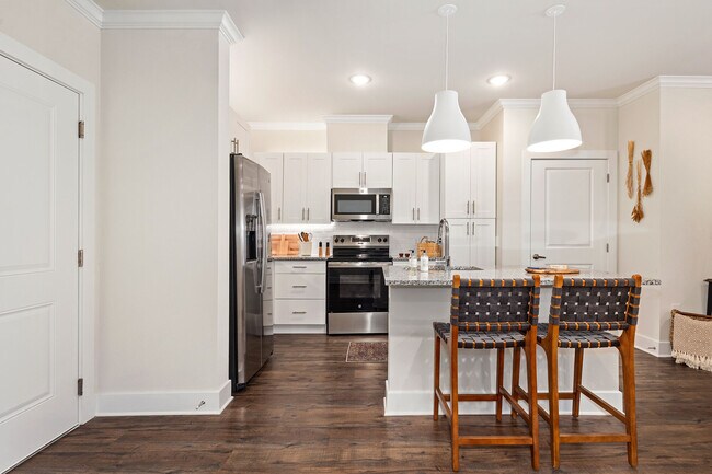 Foto del edificio - Mariposa Communications Parkway 55+ Apartment Homes