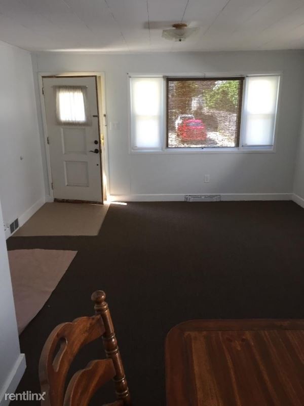 Building Photo - 20 Galesville Ct
