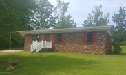 Primary Photo - 304 Daisy Dr
