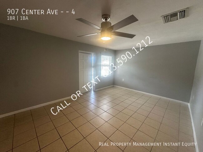 Foto del edificio - 907 Center Ave