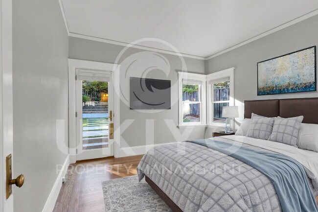 Foto del edificio - 5941 Keith Ave