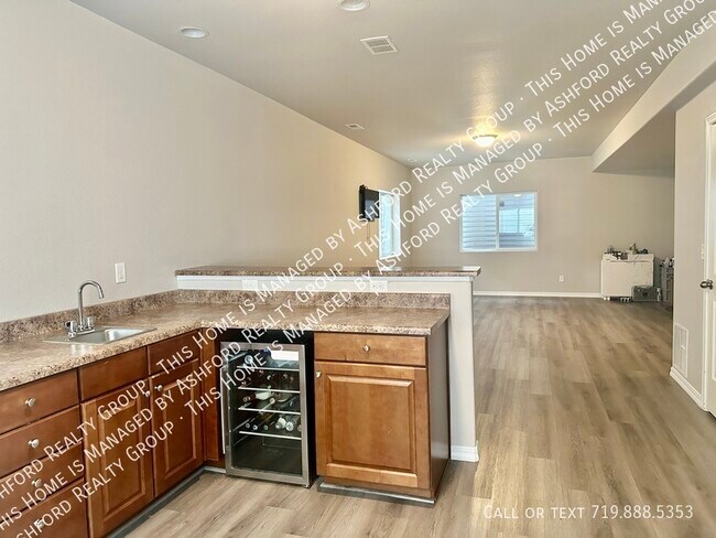 Photo - 3755 Reindeer Cir House