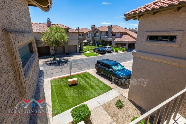 Foto del edificio - 10015 E Mountain View Rd