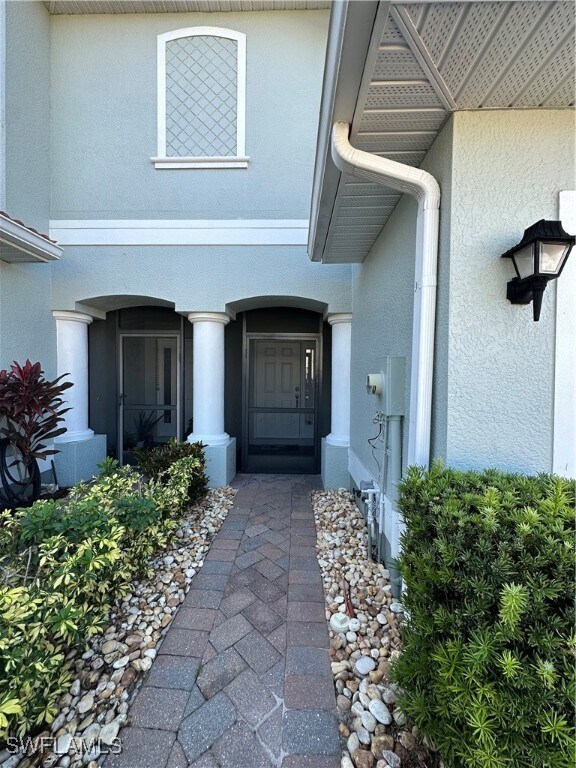 Building Photo - 15282 Summit Pl Cir