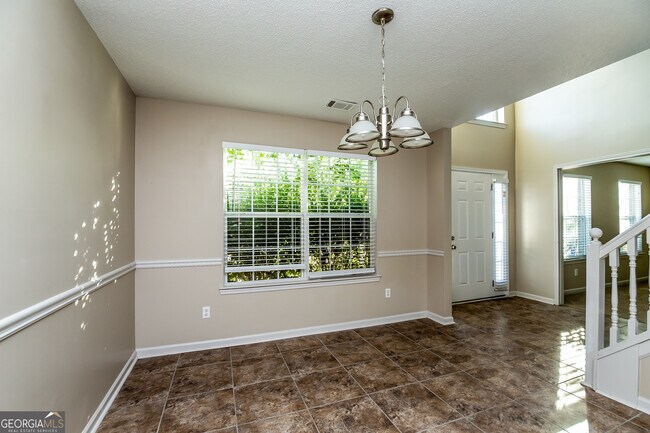 Building Photo - 2010 Boulder Gate Dr