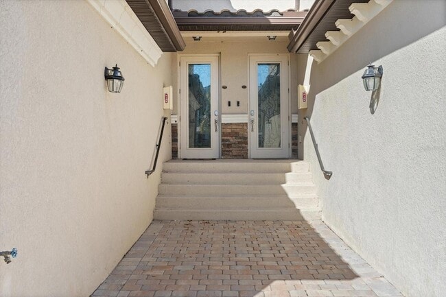 Photo - 18113 Gawthrop Dr Apartment