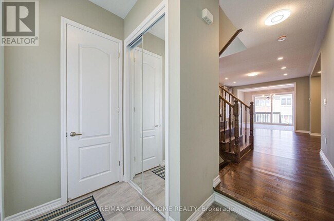 Building Photo - 396 Thomas Phillips Dr