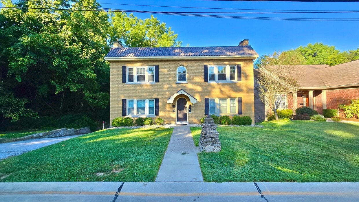 Foto principal - 51 Morris Pl