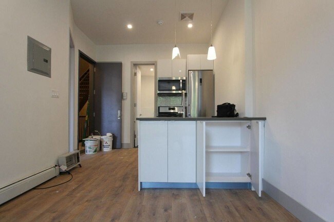 Foto del edificio - 1961 Madison Ave