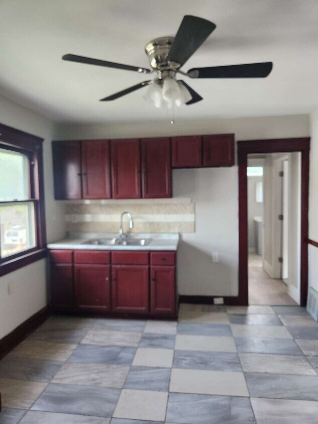 Primary Photo - "Spacious 1.5 story 4-Bedroom Duplex on Ot...
