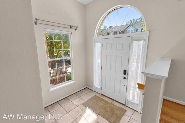 Building Photo - 3 br, 3.5 bath House - 13431 Rising Sun Ln