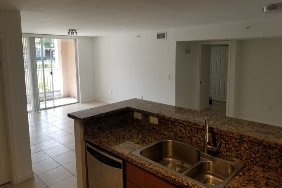 Primary Photo - 12124 St Andrews Pl