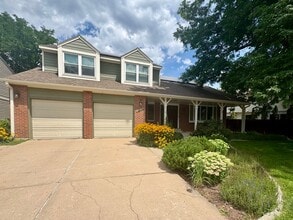 Building Photo - 1412 Ticonderoga Dr