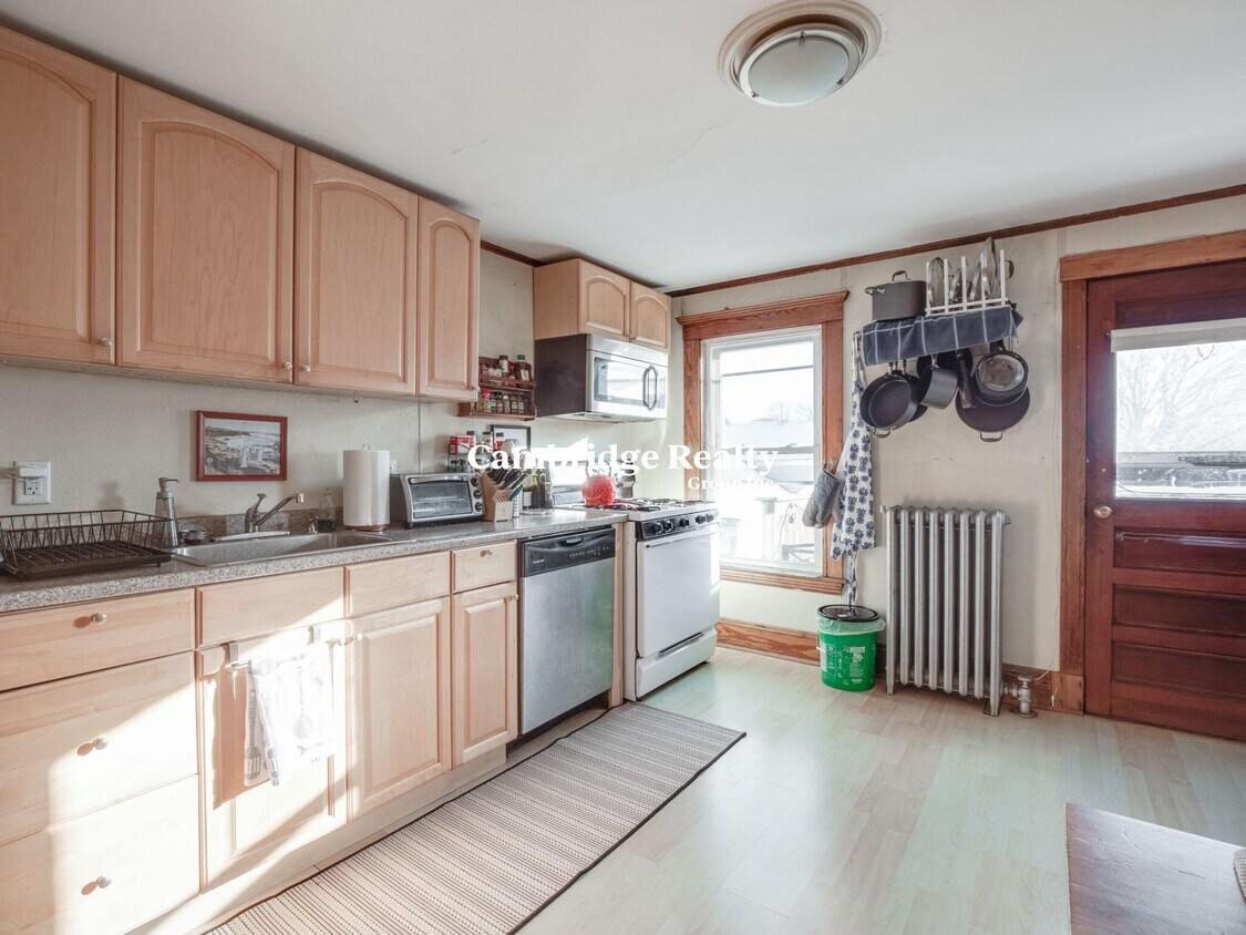 Foto principal - 60 Powder House Blvd