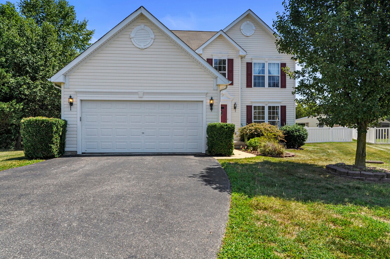 Foto principal - 652 Kentland Ave