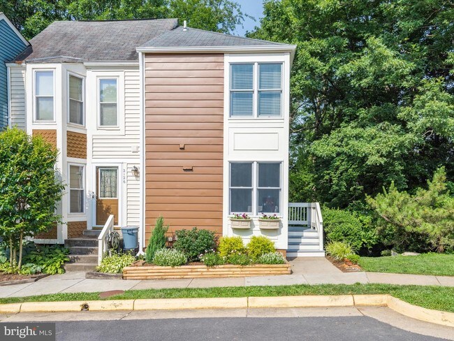 Foto del edificio - 2124 Whisperwood Glen Ln