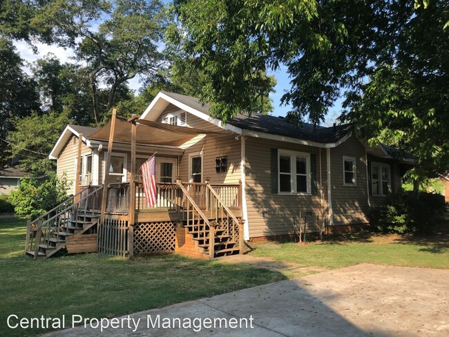 Building Photo - 2 br, 2 bath House - 204 Quillen Avenue