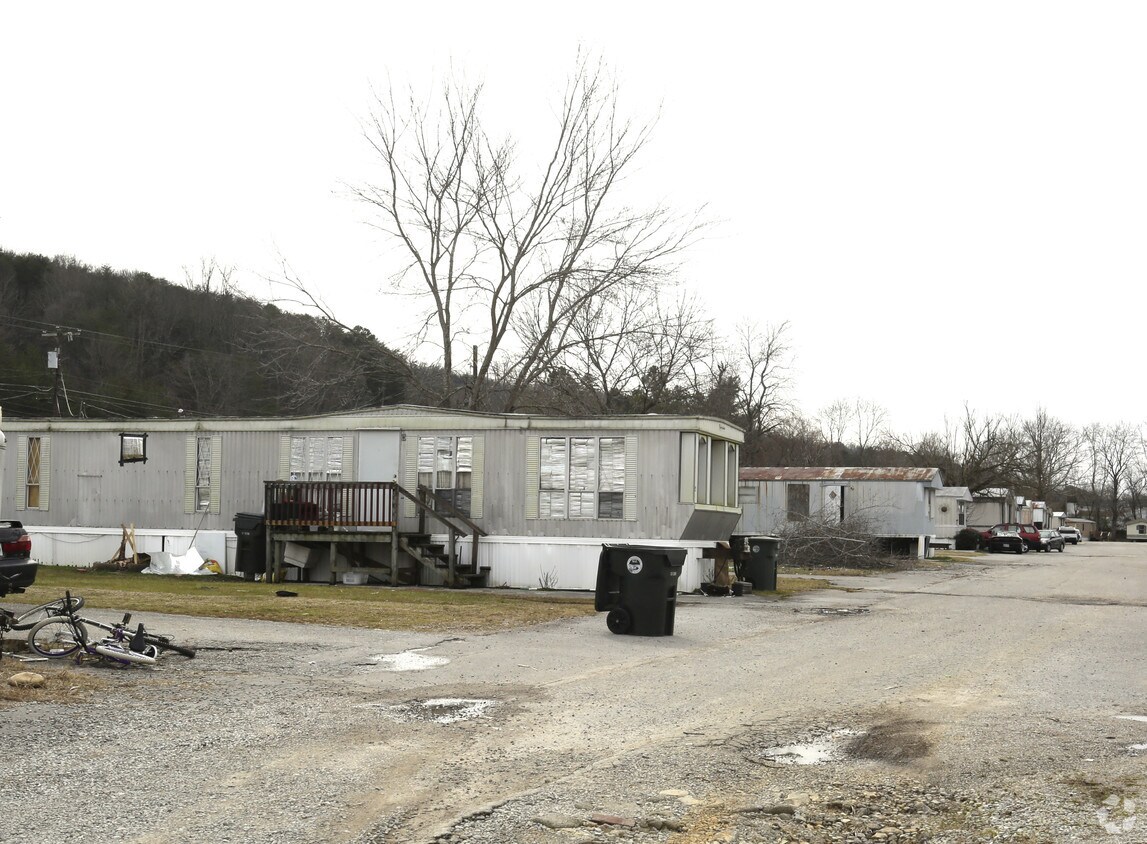 Building Photo - Fair Meadows Mobile Home Park