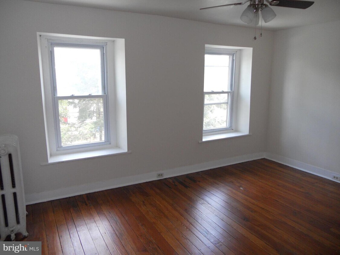 3422 Sunnyside Ave, Philadelphia, PA 19129 Townhouse for Rent in Philadelphia, PA