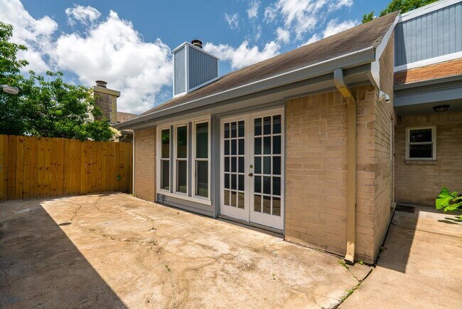 Building Photo - 4132 Boone Rd