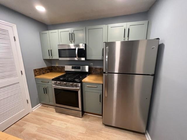 Foto del edificio - 2202 River Heights Ct SE
