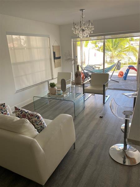 Foto del edificio - 13388 NW 7th St