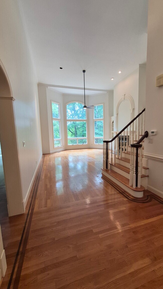 Foto del edificio - 4413 Turnberry Cir