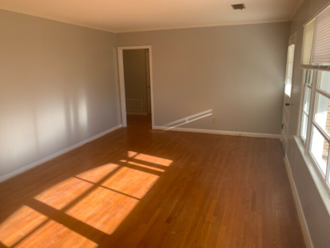Foto del edificio - 510 Oak Grove St