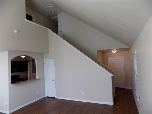 Foto del edificio - 2618 Bammelwood Dr