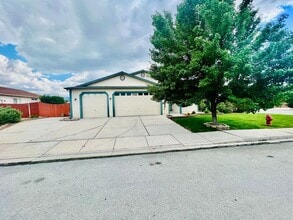 Building Photo - 17820 Boxelder Ct