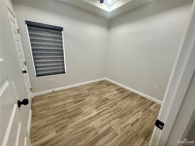 Foto del edificio - 6 W Citrine St