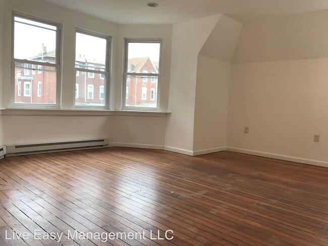 Building Photo - 810 N 63rd St
