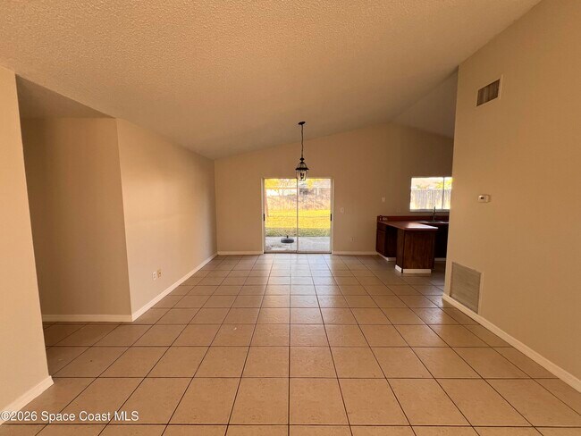 Foto del edificio - 1163 Beacon St NW