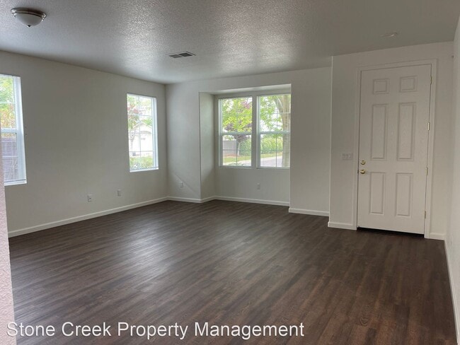 Building Photo - 4 br, 2 bath House - 4100 Aragon Wy.