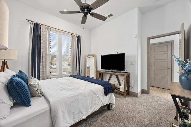 Building Photo - 1 bedroom in Gossamer Grove!