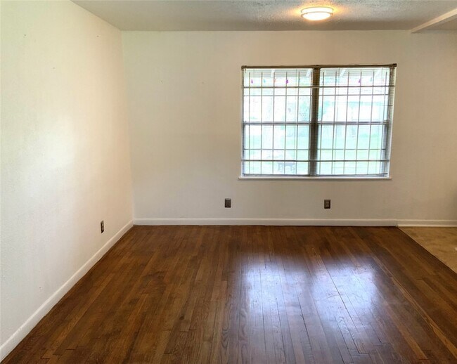 Building Photo - 2222 Althea Drive
