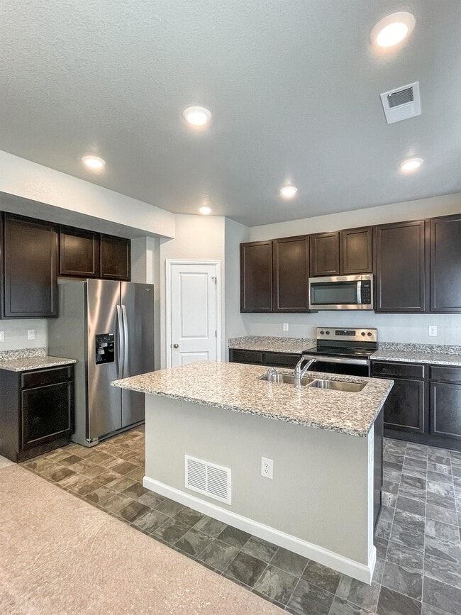 Building Photo - 27226 E Bayaud Ave