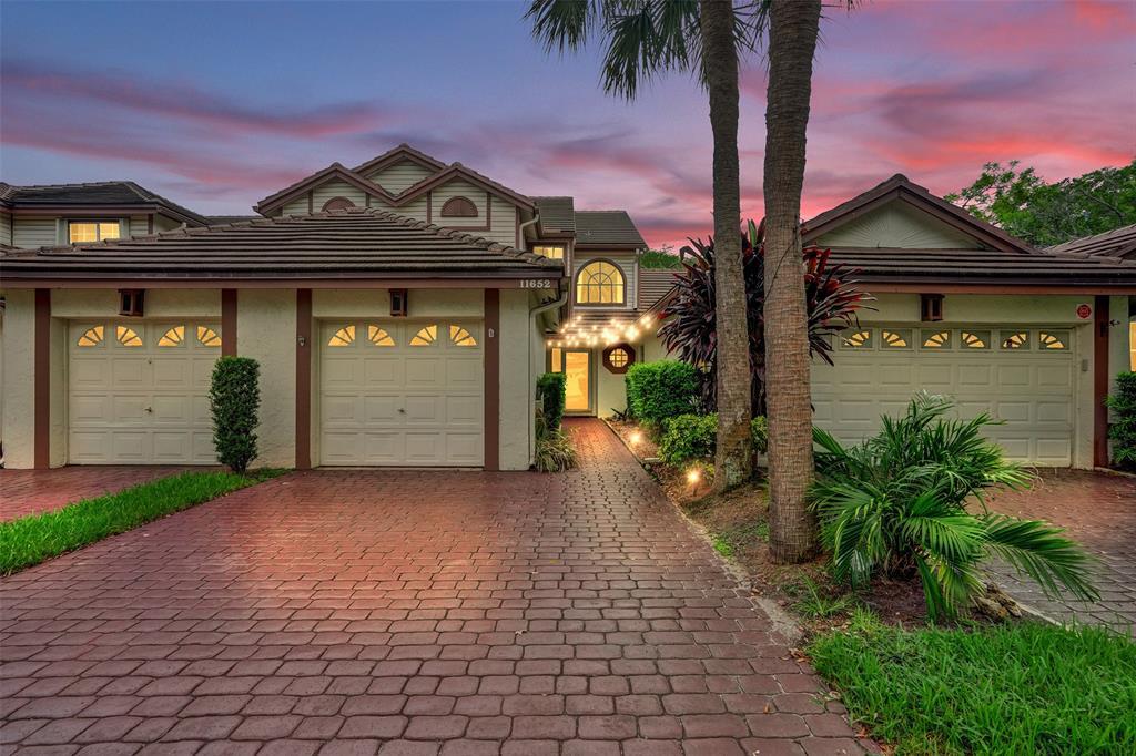 Foto principal - 11652 NW 19th Dr