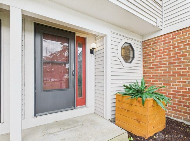 Foto del edificio - 2396 Fieldstone Cir