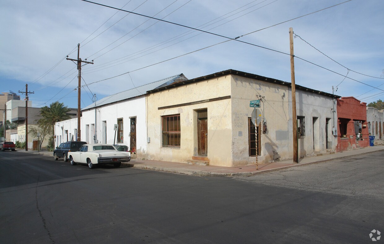 Building Photo - 331-345 S Convent Ave