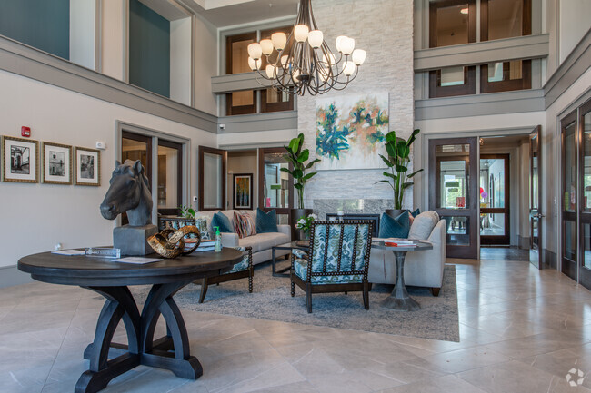 Lobby - The Villas at Heritage Seniors