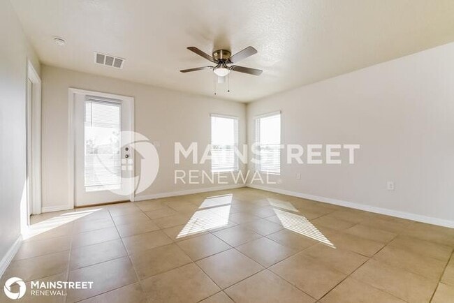 Building Photo - 10404 FLATHEAD, PARRISH, FL 34219