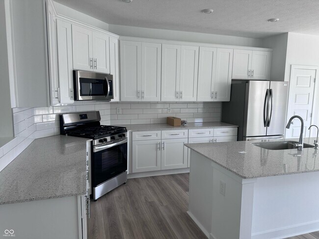 Building Photo - 13787 Gatsby Dr