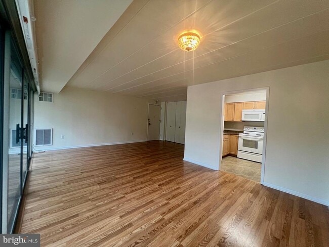 Foto del edificio - 2302 Riddle Ave