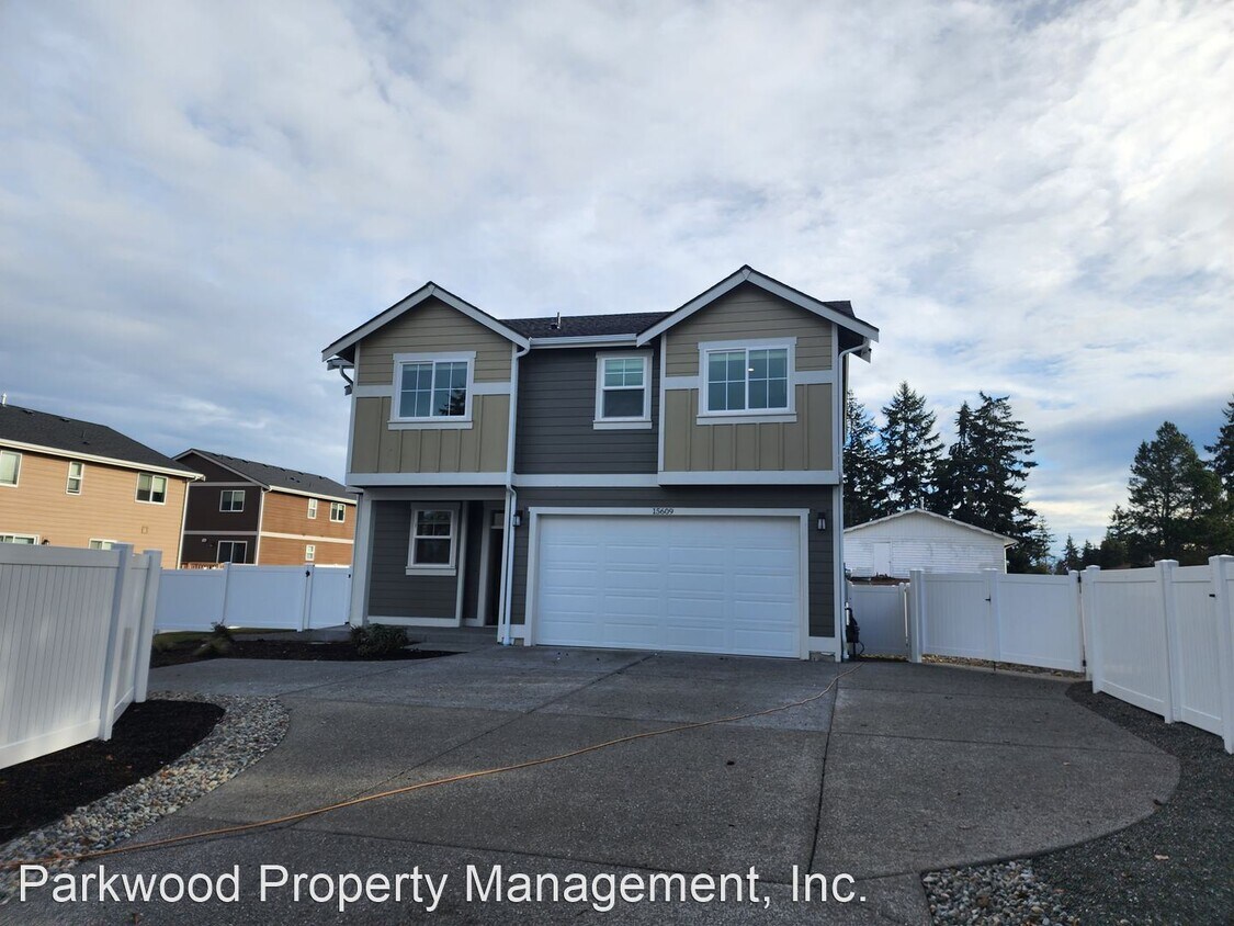 15609 View Dr Ct SE, Yelm, WA 98597 House Rental in Yelm, WA