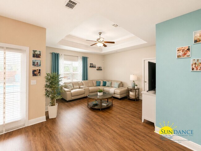 Foto del edificio - Spacious 4BR Home with Private Pool in Redstone Commons Near Top Schools & Community Amenities!