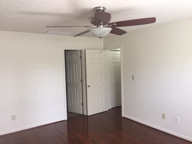 Foto del edificio - 10835 Kilworth Ct