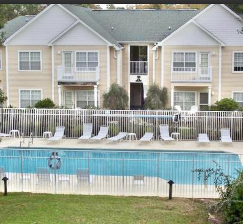 Foto principal - 1501 Partin Dr N