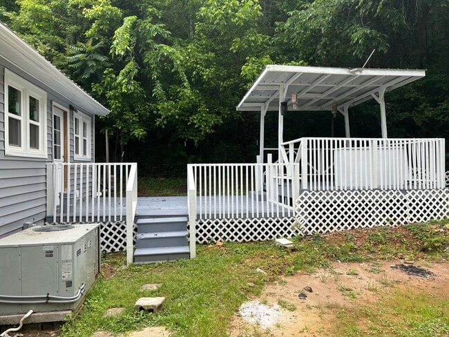 Building Photo - 2692 Marble Hill Rd